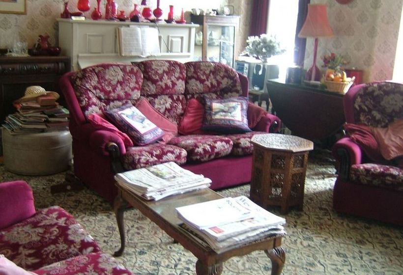 Bed and Breakfast Penkerris 6