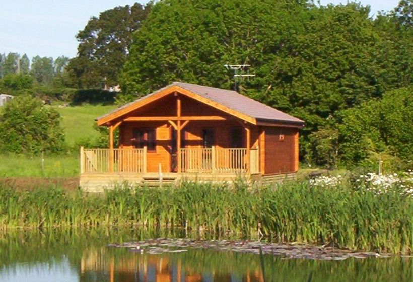 Watermeadow Lakes And Lodges