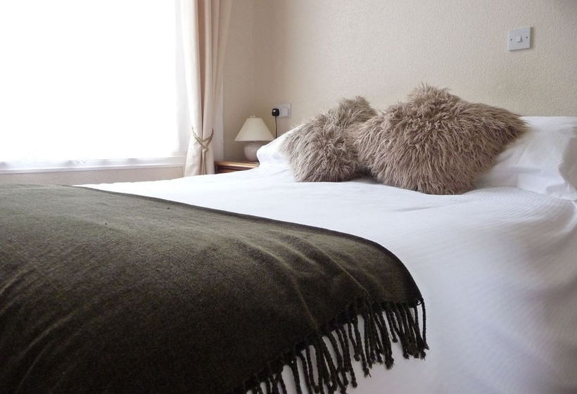 Pension (Hôtel basse catégorie) The Esplanade 7