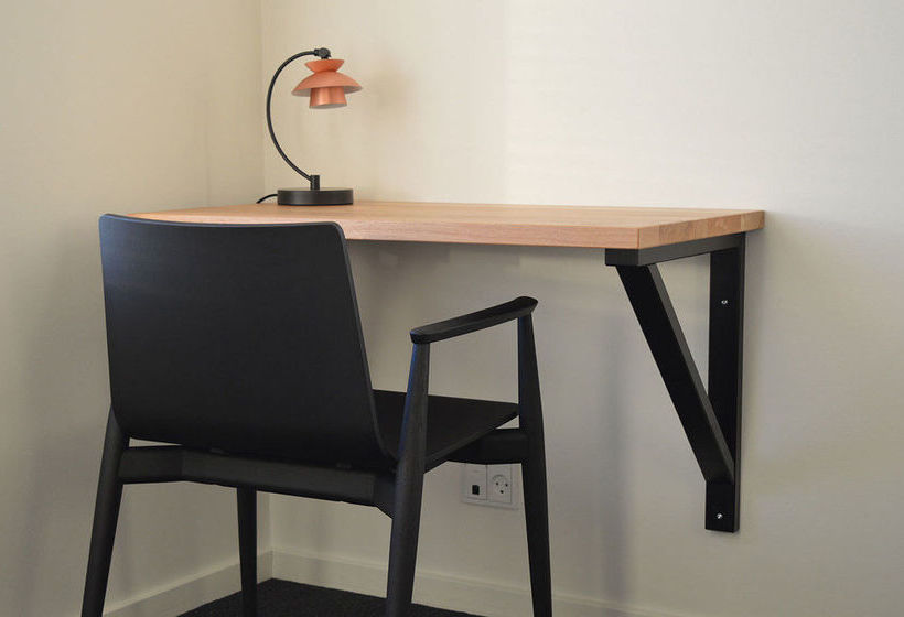 Bed & Breakfast Femhøj 13