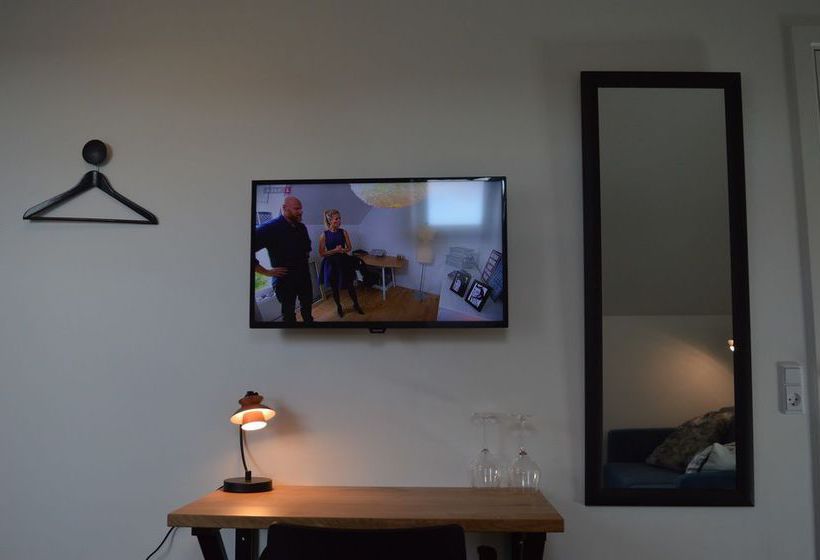 Bed & Breakfast Femhøj 14