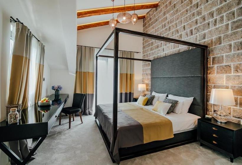 Boutique Hotel Casa Del Mare-pietra 1