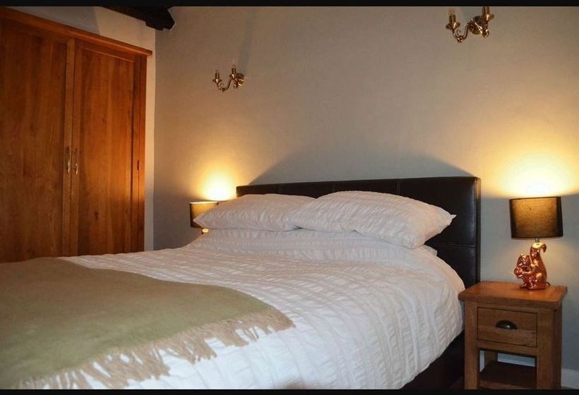 Bramble Barn Retreat