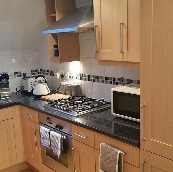 The Luxurious Riverside Peymans 15