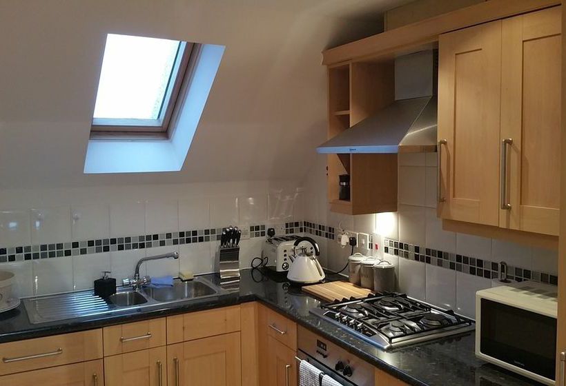 The Luxurious Riverside Peymans 7