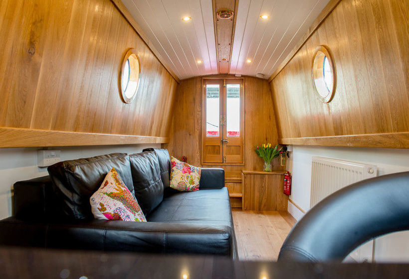 Hôtel Narrowboat Puzzle 10