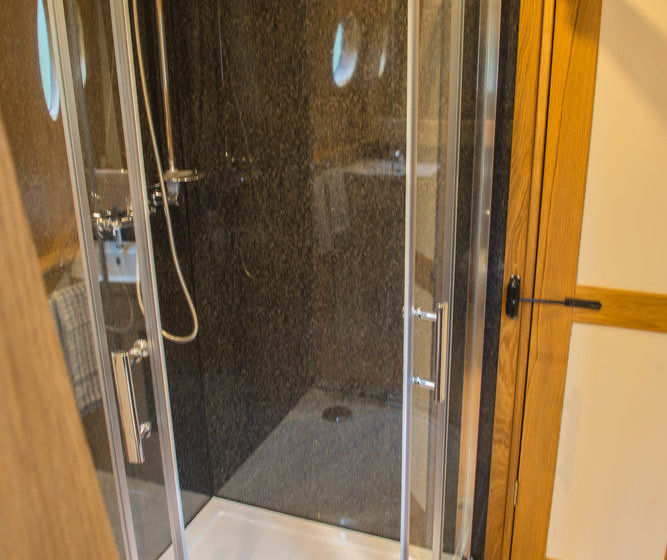 Hôtel Narrowboat Puzzle 2