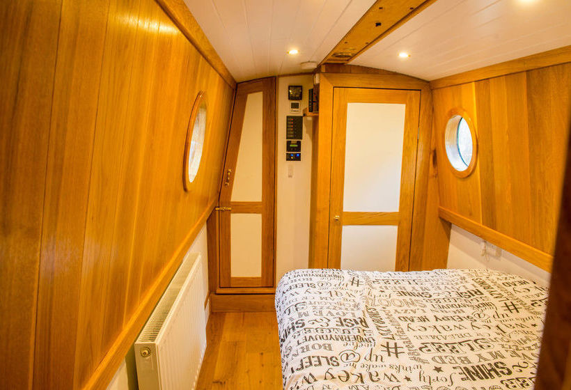 Hôtel Narrowboat Puzzle 6