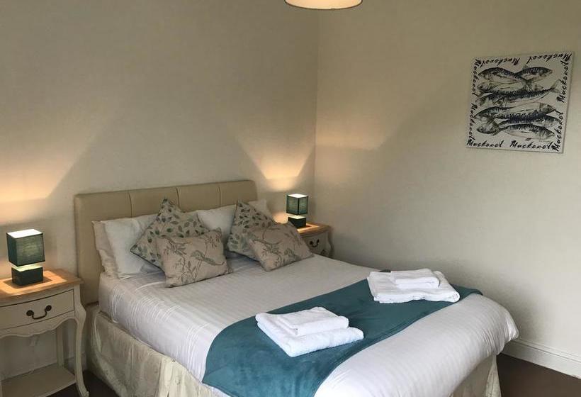 Bed and Breakfast Tree Tops Guest House