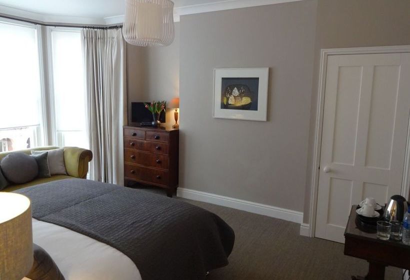 Bed and Breakfast Ogilvy House 7