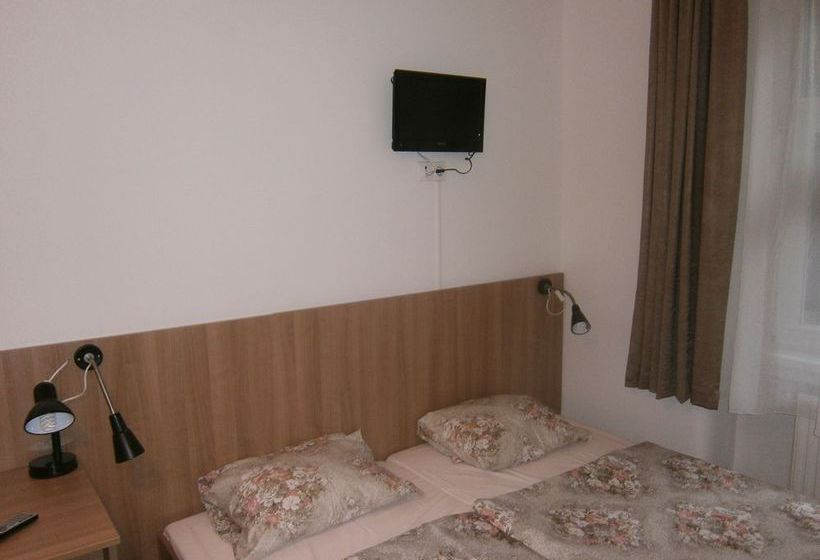 Pension (Hôtel basse catégorie) Fanni Budapest Guesthouse