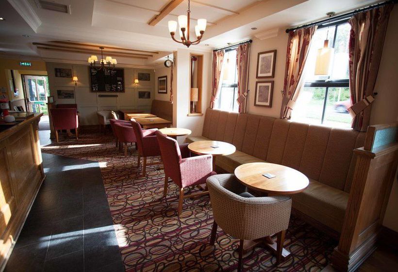 Hotel The Lamb And Flag 18