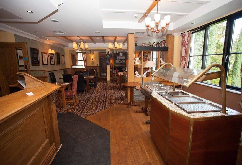 Hotel The Lamb And Flag 3