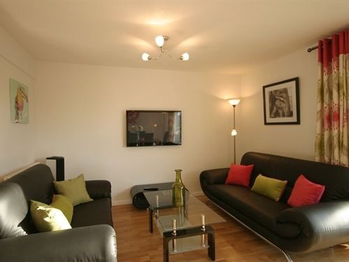 Bishop S Court Apartment 14