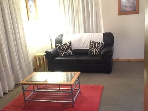 Bed and Breakfast Woodpaddock B And B 6