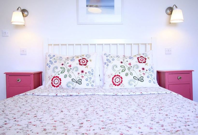 Bed and Breakfast Glencree House 12