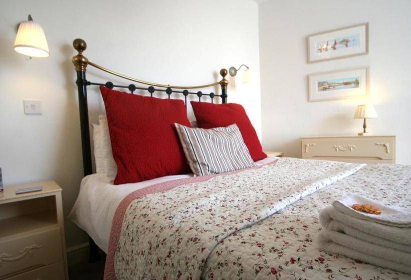 Bed and Breakfast Glencree House 6