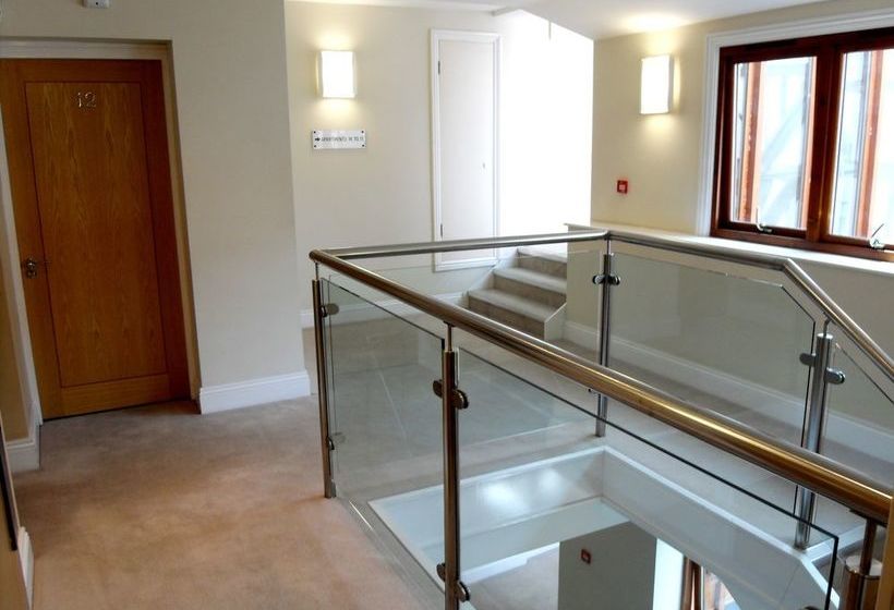 11 Talbot Court Apartment 10