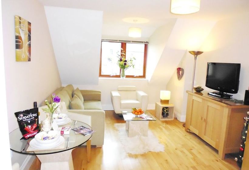 11 Talbot Court Apartment 3