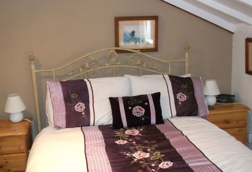 Bed & Breakfast Holly Tree Cottage 3