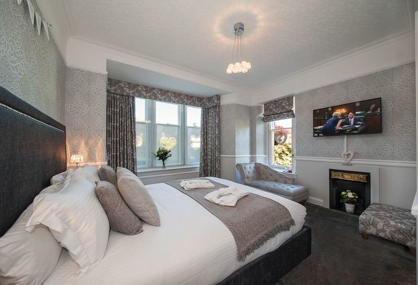 Pension The Coppice Guest House