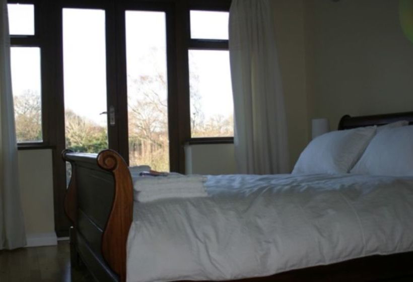 Yew Tree Bed And Breakfast 1