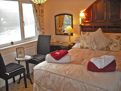 Pensión Dolphin House 4