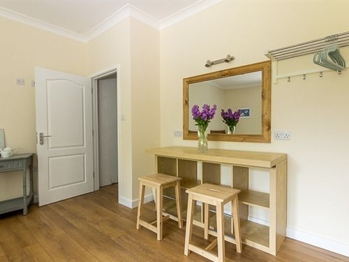 Amberwood Bed And Breakfast 12