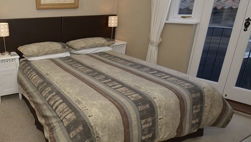 Pension The Courtyard Guest House