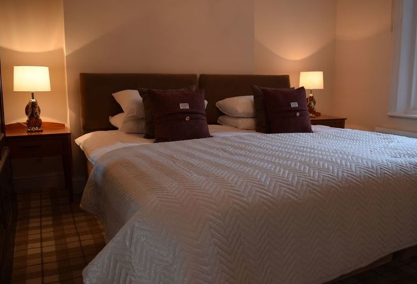 Harrogate Elite Living 10