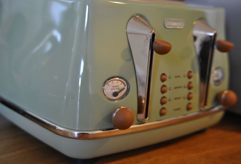 Harrogate Elite Living 15