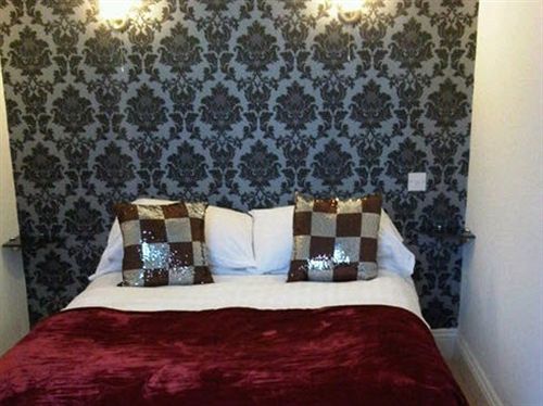 Harrogate Elite Living 2