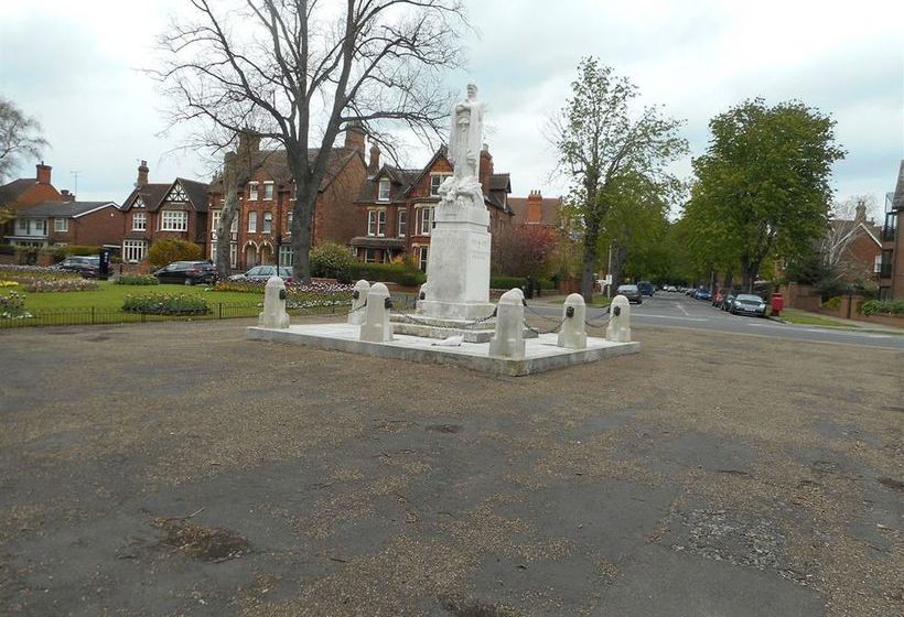 Hotel Sterling Serviced Apartments  Bishops Stone House