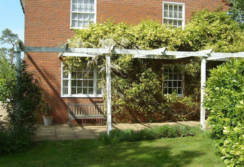 The Hall Farm B & B 3