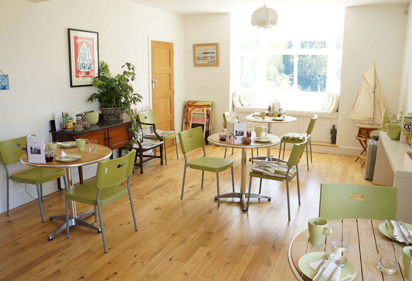 Leyland Country House 11