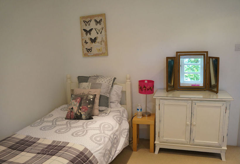 Leyland Country House 19