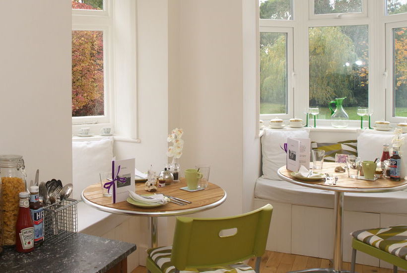 Leyland Country House 7