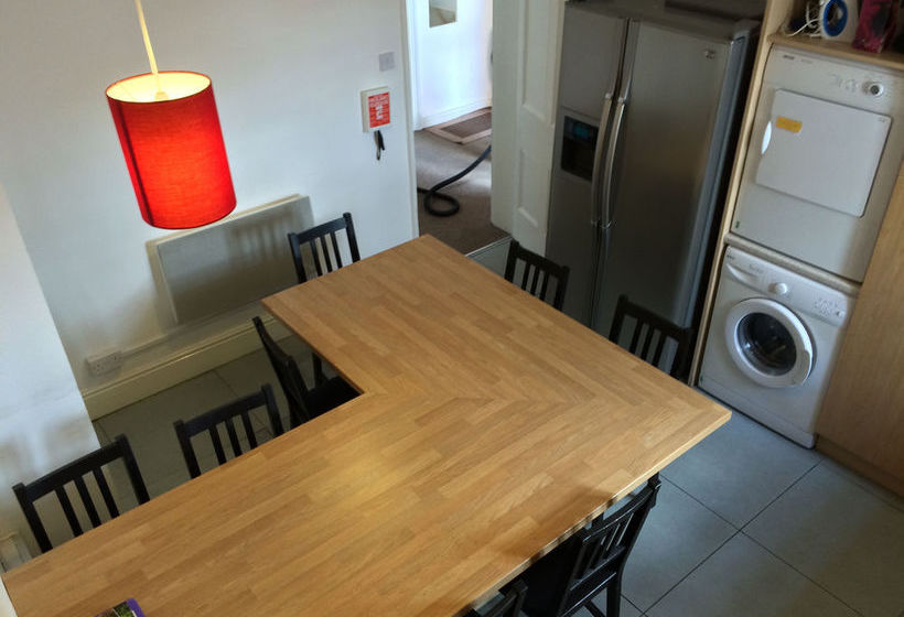 Quire Court Apartments 16