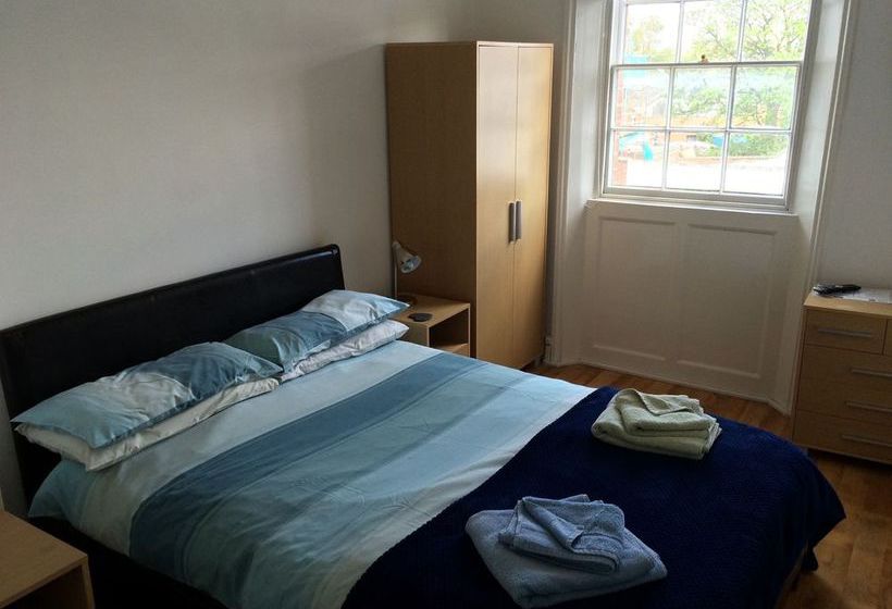 Quire Court Apartments 19