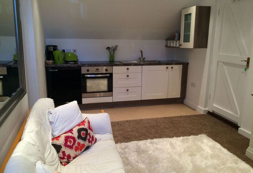 Hamble Retreat Boutique Bed And Breakfast 2