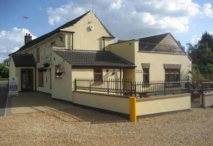 Hotel The Elm Tree Inn 5