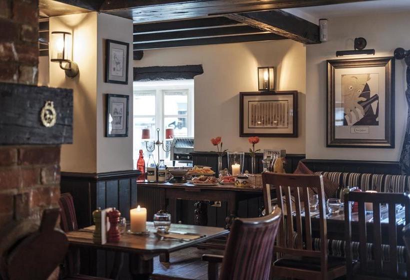 Hotel The Pilgrim Inn 10