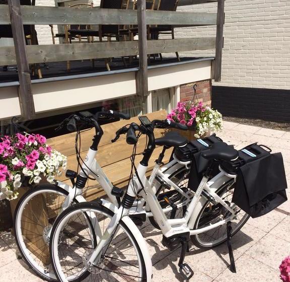 Hotel Stad En Land 8