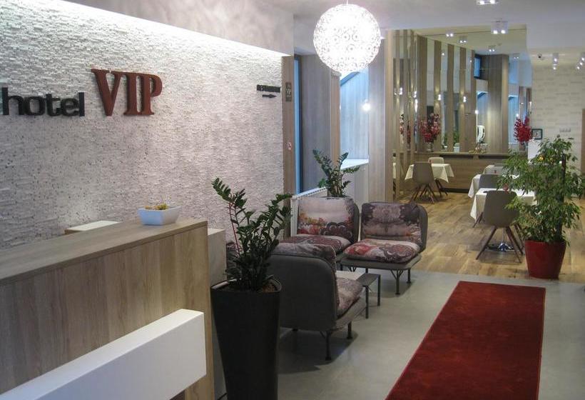 Hotel Vip 16