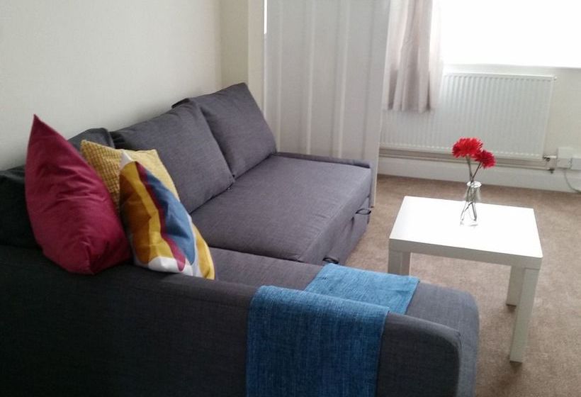 Oceana Accommodation Alder Road 17