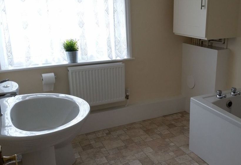 Oceana Accommodation Alder Road 6