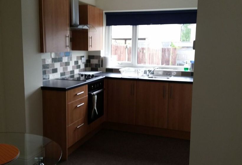 Oceana Accommodation Alder Road 8