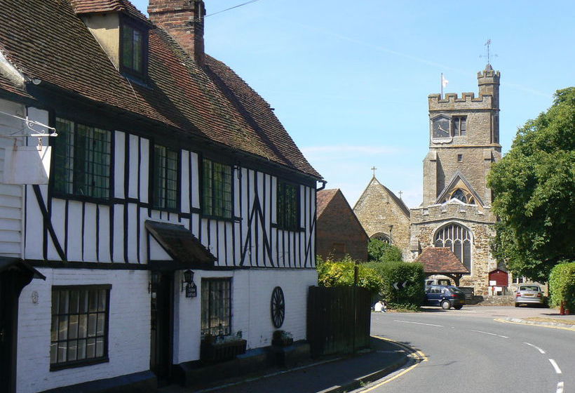 Bed and Breakfast Tudor Cottage
