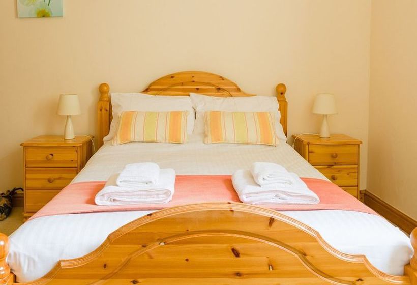 Degembris Cottages 6