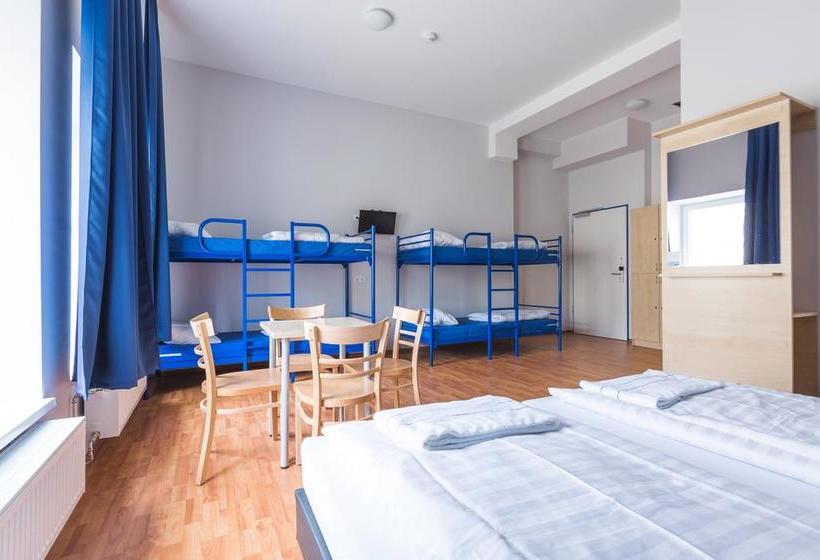 Hostel A&O Salzburg Hauptbahnhof